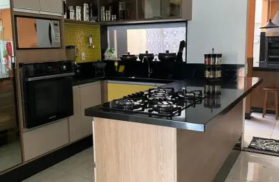 Apartamento com 3 quartos à venda no Moqueta, Nova Iguaçu 