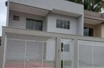 Casa com 3 quartos à venda na Rua Serra dos Andes, 36, Messiânico, Londrina