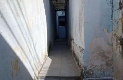 Casa com 2 quartos à venda no Centro, Poá 