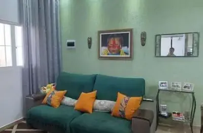 Casa com 2 quartos à venda no Jardim Ruth, Poá 