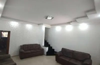 Casa com 3 quartos à venda no Jardim Quaresmeira, Suzano 