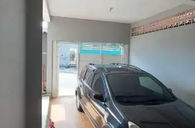 Casa com 4 quartos à venda na Vila Helena, Suzano 