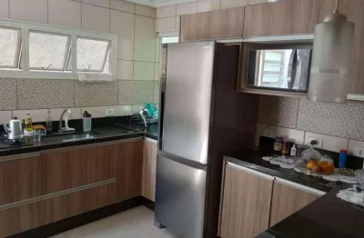 Casa com 5 quartos à venda na Cidade Edson, Suzano 