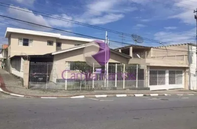 Casa com 5 quartos para alugar no Centro, Poá 