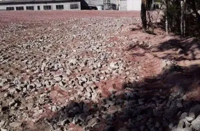 Terreno à venda no Ipelândia, Suzano 