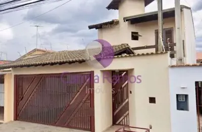 Casa com 2 quartos à venda na Vila Urupês, Suzano 