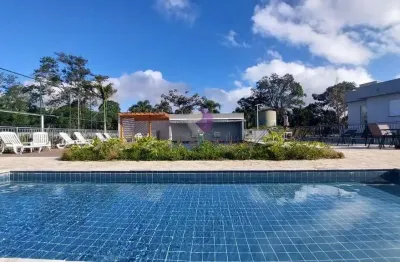 Sobrado no condomínio villa das paineiras, parque santa rosa - suzano/sp