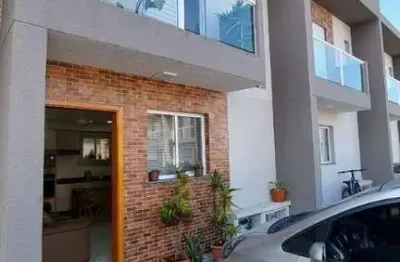 Casa em condomínio fechado com 2 quartos à venda no Parque Santa Rosa, Suzano 