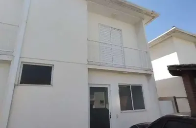 Sobrado com 2 dormitórios à venda, 60 m² por r$ 320.000,00 - vila colorado - suzano/sp