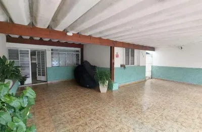 Casa com 4 quartos para alugar na Vila Amorim, Suzano 