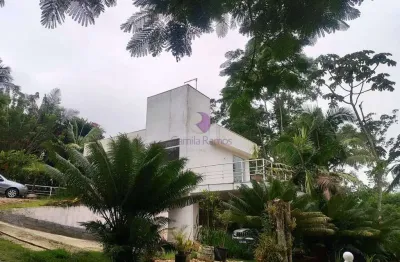 Sobrado a venda no condomínio florada, bairro ipelândia, suzano/sp