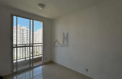 Apartamento de 2 Quartos com Vista Livre e Sol da Manhã no 9º Andar