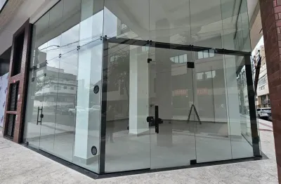 Sala comercial com 1 sala para alugar na Rua Uganda, A, Nações, Balneário Camboriú