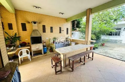 Casa com 7 quartos à venda no Boqueirão, Santos 