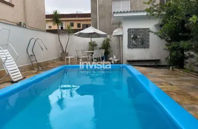 Casa com 3 quartos para alugar no Gonzaga, Santos 