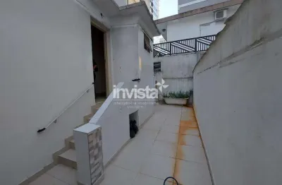 Sobrado à venda, 213 m², 3 dormitórios, uma quadra da praia, pompéia-santos