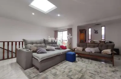 *excelente casa sobreposta com 3 dormitórios na ponta da praia*