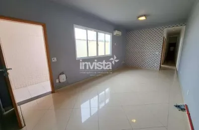 Casa sobreposta baixa para aluguel no bairro boqueirão