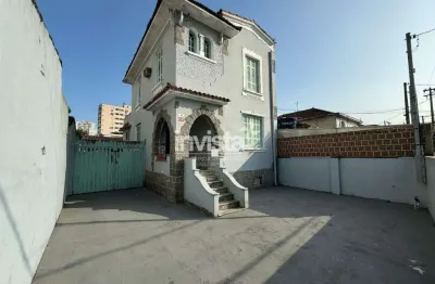 Casa com 4 quartos à venda na Vila Mathias, Santos 