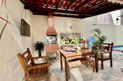 Casa com 3 quartos à venda no Embaré, Santos 