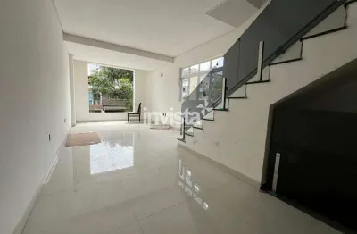 Casa com 3 quartos à venda no Embaré, Santos 