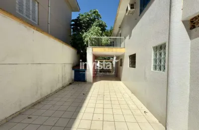 Casa com 3 quartos à venda no Embaré, Santos 