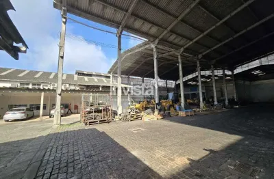 Barracão / Galpão / Depósito à venda no Macuco, Santos 
