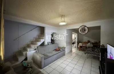 Casa com 3 quartos à venda no Marapé, Santos 