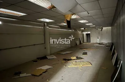 Barracão / Galpão / Depósito à venda no Macuco, Santos 