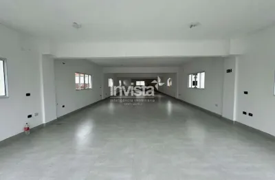 Loja ampla em avenida de grande movimento com 385m²