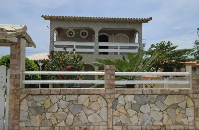 Cordeirnho/maricá - casa com piscina, sauna, 7 quartos, jardim a 48 mts da praia