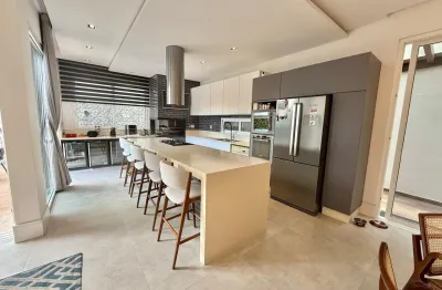 Casa em condomínio fechado com 3 quartos à venda na Fazendinha, Itajaí 