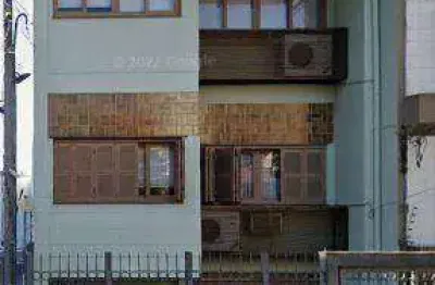 Mansão vertical no petrópolis, 4 quartos, piscina, churrasqueira.