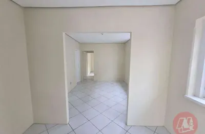 Casa com 3 quartos para alugar no Partenon, Porto Alegre 