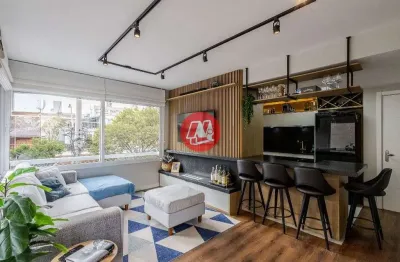 No menino  deus,2 dormitórios, suíte, vaga e infraestrutura.