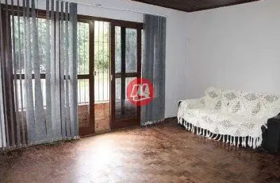 Casa com 3 quartos para alugar no Jardim Carvalho, Porto Alegre 