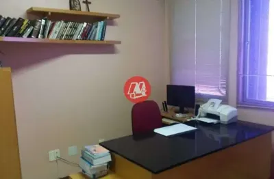 Sala comercial com 2 salas para alugar no Floresta, Porto Alegre 