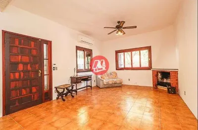 Casa com 3 quartos para alugar em Petrópolis, Porto Alegre 