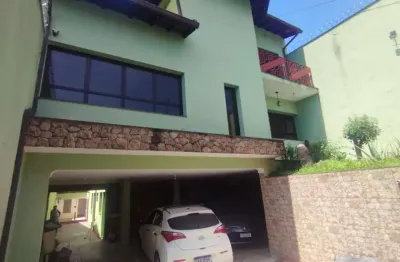 Casa / Sobrado para Locação em Barueri, Jardim dos Camargos, 4 dormitórios, 4 suítes, 6 banheiros, 7 vagas