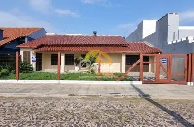 Casa com 3 quartos à venda na Zona Nova, Tramandaí 