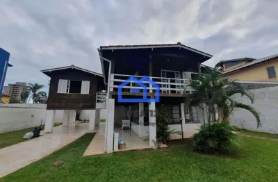 Sobrado à venda no massaguaçu - 4 dormitórios, sendo 1 suíte, 2 banheiros, 2 salas, cozinha, área g