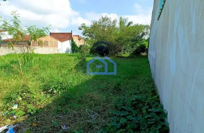 Terreno plano de 245m² à venda em rua pavimentada e ótima localização no bairro gaivotas em caragua