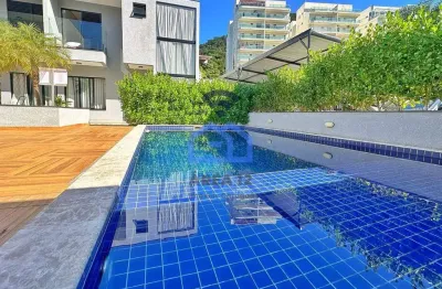 Sobrado à venda no bairro  cidade jardim em caraguatatuba, sp - 02 suítes, sala e cozinha integrado