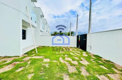 Oportunidade: sobrado novo no bairro do tarumã em caraguatatuba - quintal amplo e 2 suítes com clos