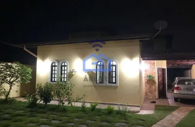 Casa à venda no bairro do jardim britânia em caraguatatuba, sp - conforto e proximidade com a praia