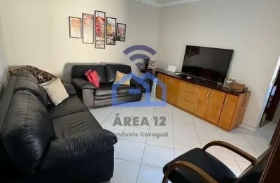 Casa à venda no bairro indaiá em caraguatatuba, sp - 03 dormitórios sendo 01 suíte, piscina, 04 vag