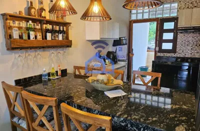 Linda casa com edícula, à venda a apenas 100m da praia da cocanha, no bairro do massaguaçu em carag