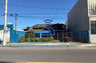 Casa comercial ampla para locação no centro de caraguatatuba, sp - imóvel espaçoso em ótima localiz