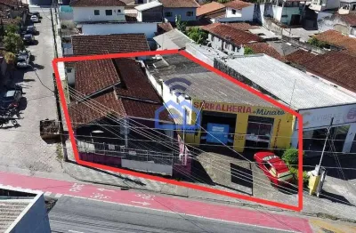 Casa comercial à venda no centro de caraguatatuba, sp - oportunidade para quem está procurando uma