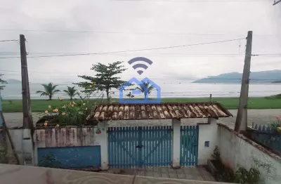 Casa ampla com edícula frente mar à venda no bairro do porto novo em caraguatatuba, sp - a oportuni